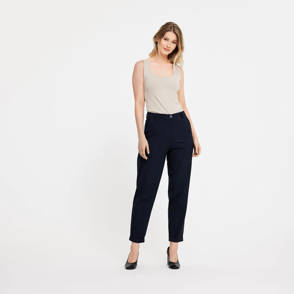 Five Units  Emma habitbukser - Navy Pinstripe