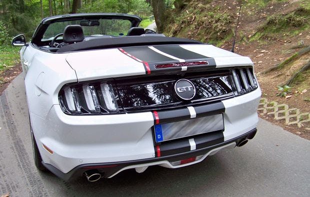Ford Mustang fahren in Schweinfurt als Geschenk