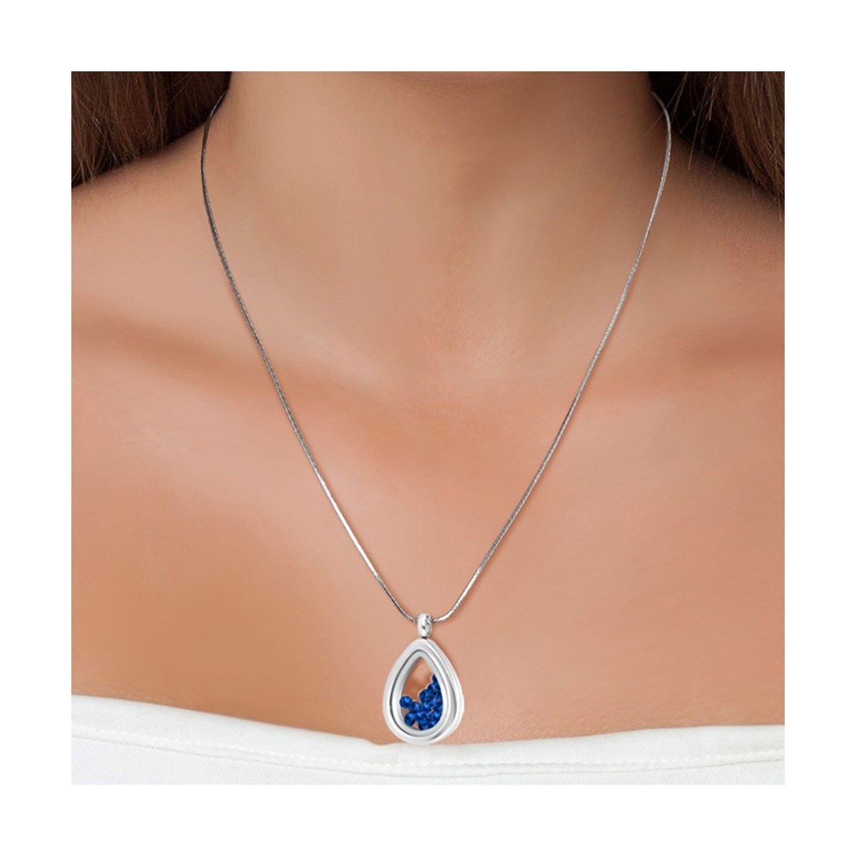 Collier SC Crystal orné de Cristaux scintillants