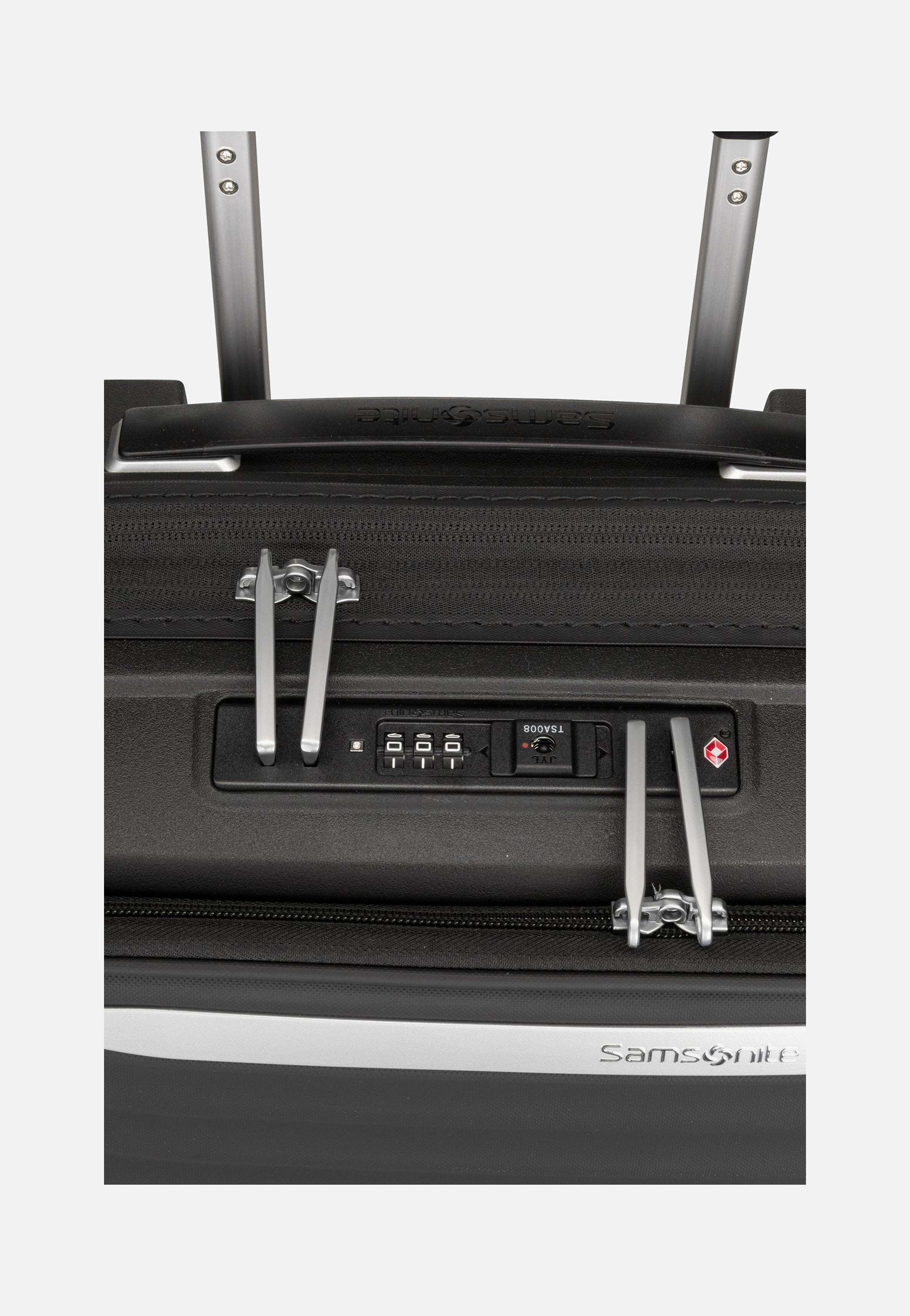Upscape Spinner 55 EXP Easy Access Black - Koffer