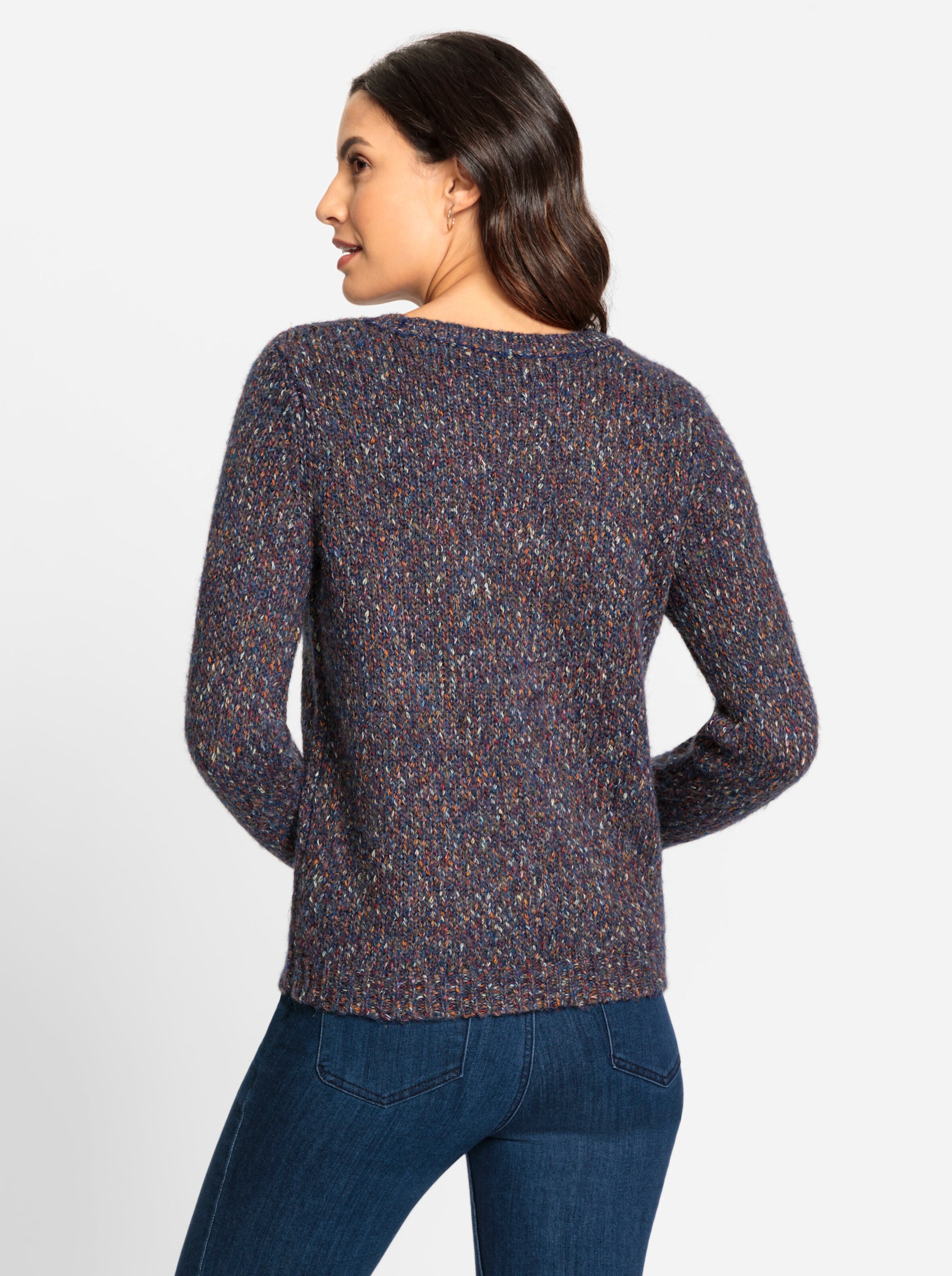Pullover in marine-meliert