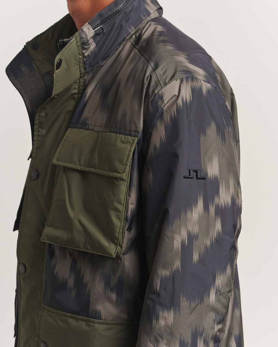 J.Lindeberg Aiden 2L Padded Printed Field Jacket Wrap Forest