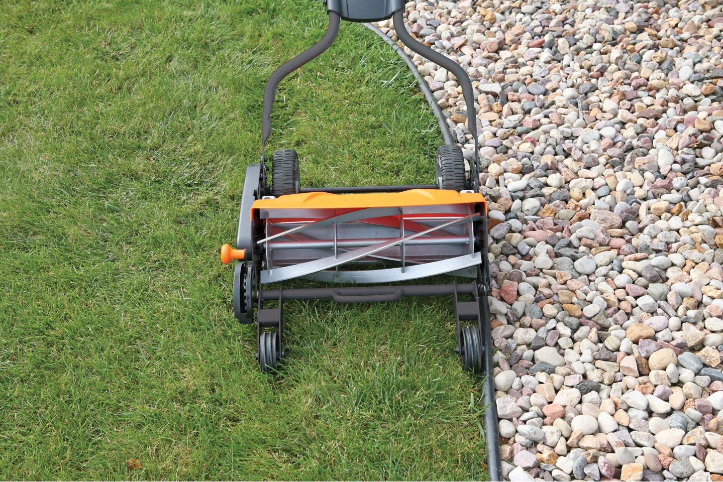 Fiskars - StaySharp Max Håndplæneklipper + Græsopsamler