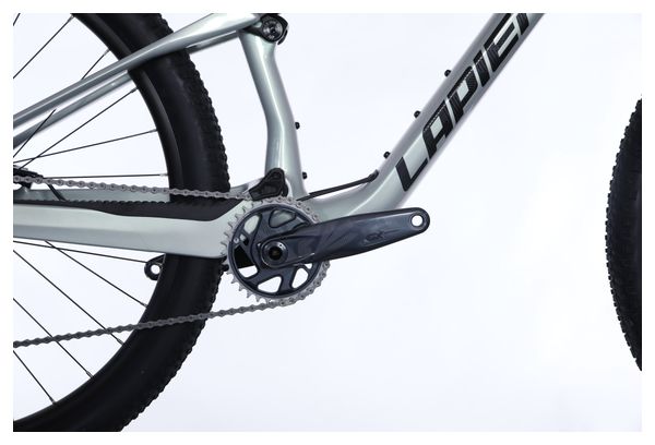 Vélo VTT Tout Suspendu XRM 6.9 Sram GX 12V 29'' Carbone Gris Nacré 2023 - Produit Reconditionné