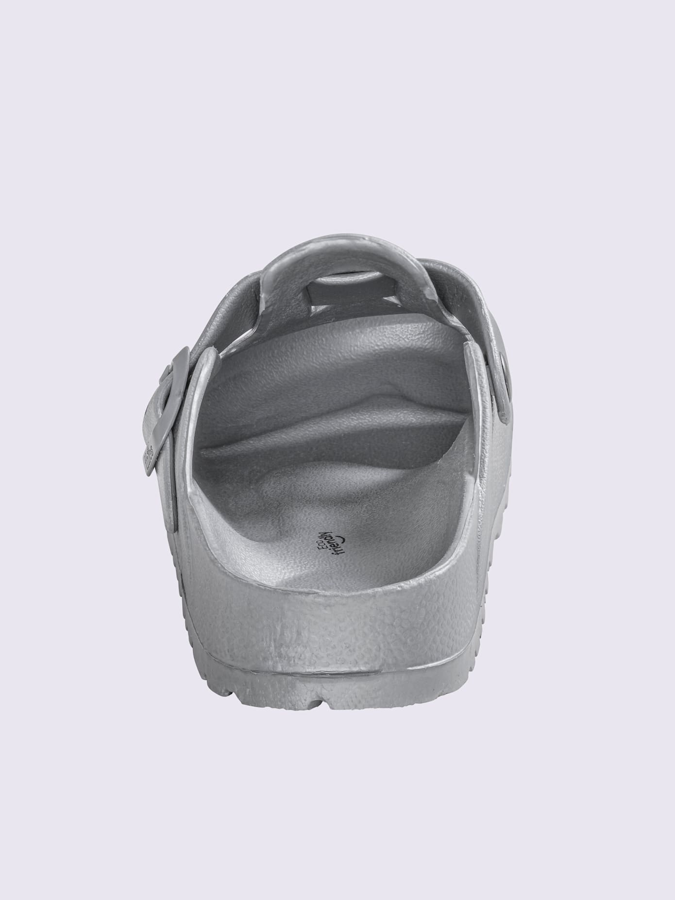 Chaussons matière synthétique