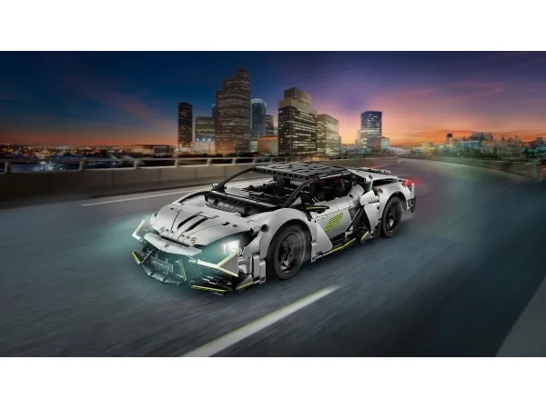 LEGO Technic 42214 Lamborghini Revuelto-supersportsvogn