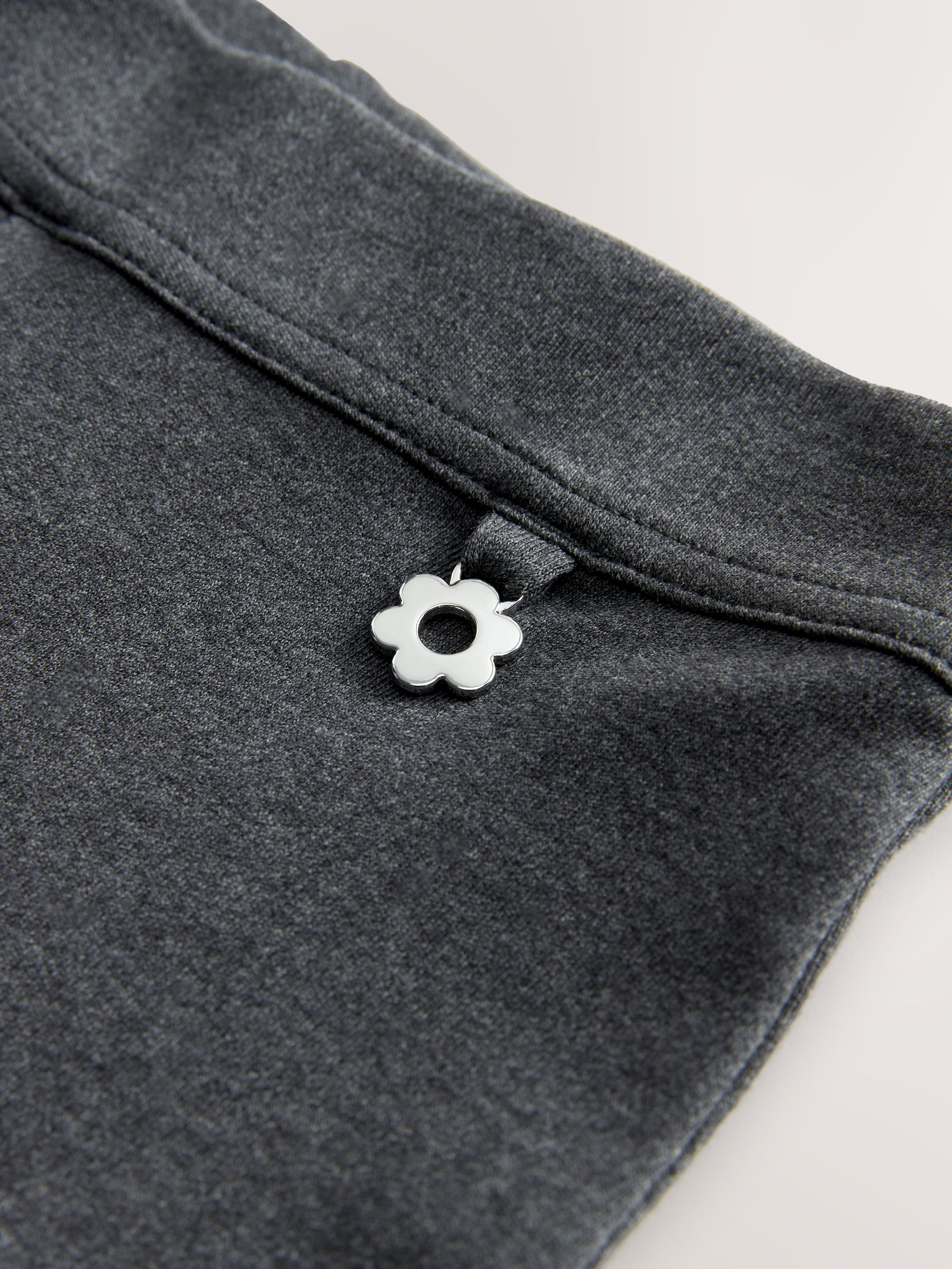 Antraciet - Schoolbroek met hoog aandeel katoen, stretchy, bootcut en elastische tailleband (3 - 16 jr)