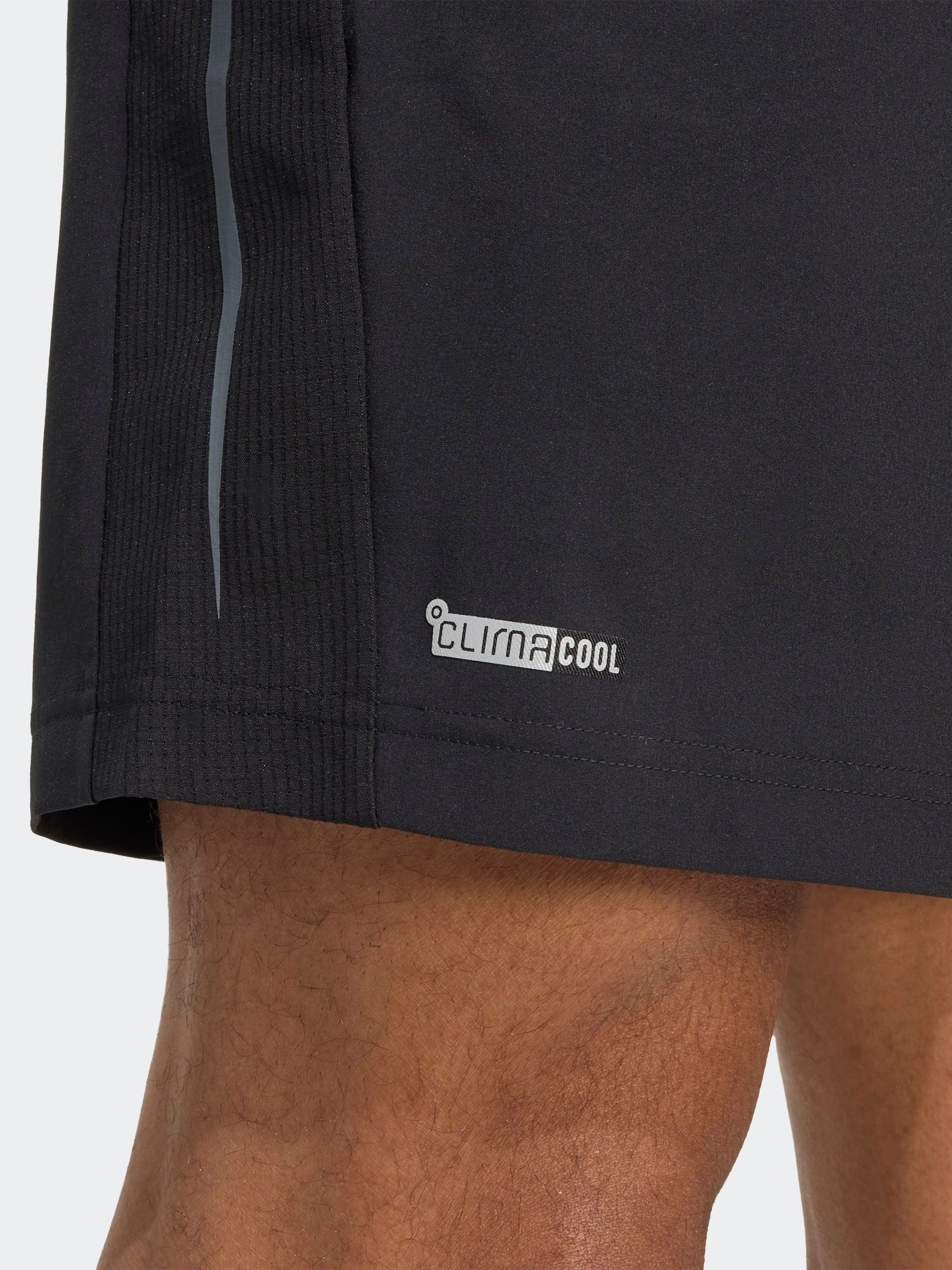 Zwart - adidas Tech Apparel Shorts