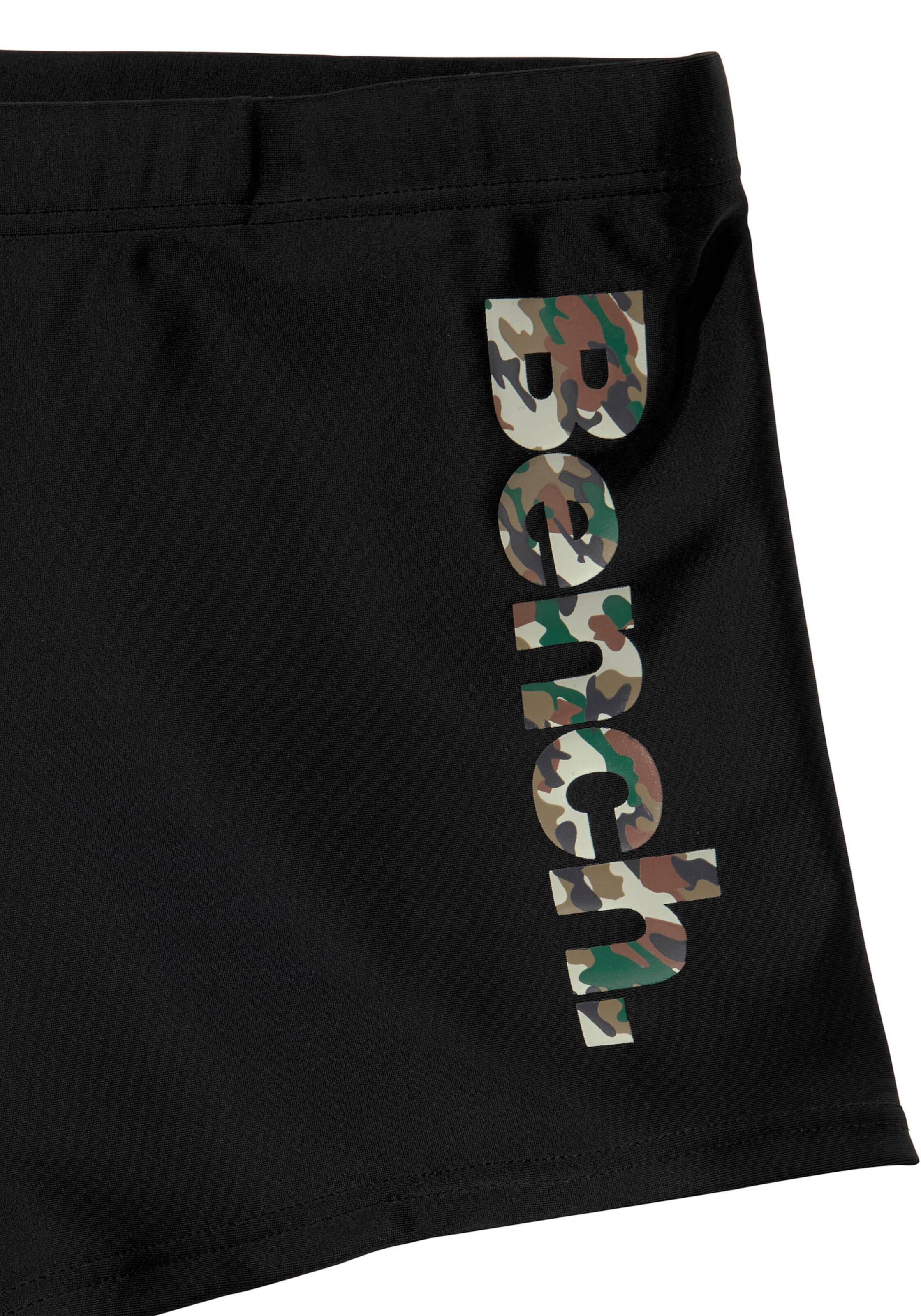 Bench. Boxer-Badehose in schwarz