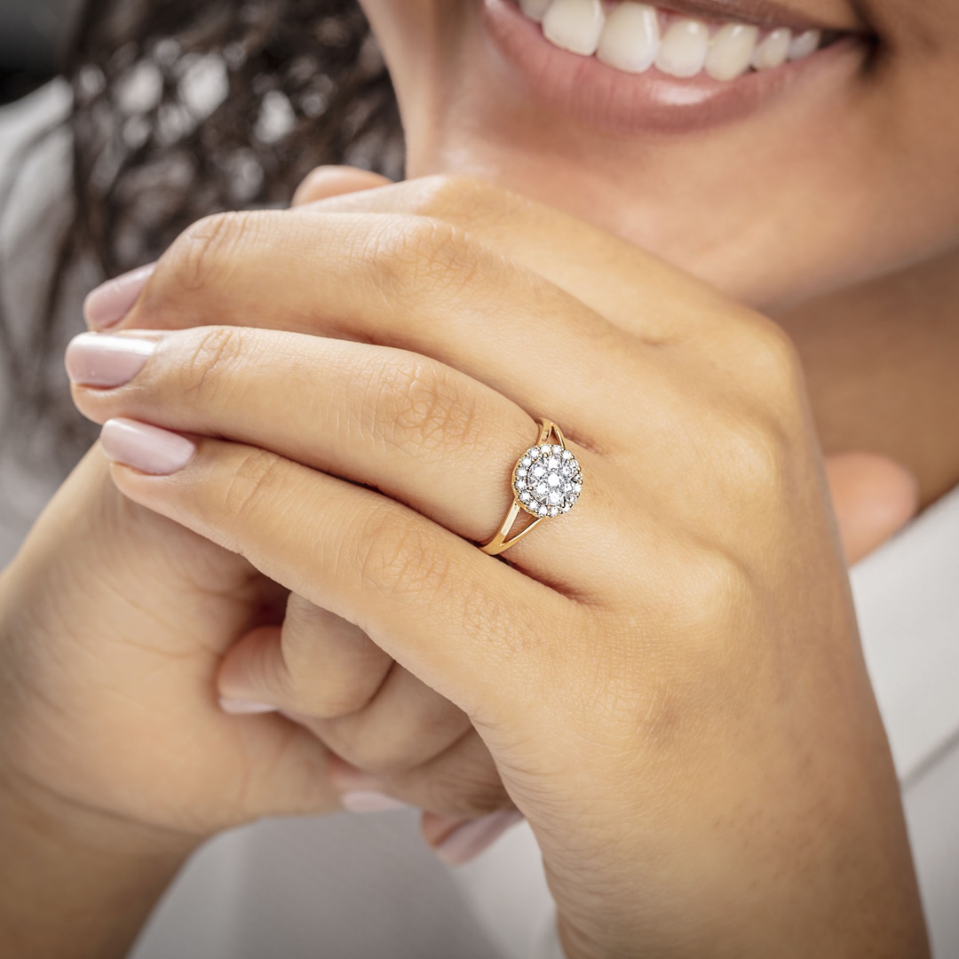 0.51 Karat Diamanten Halo Verlobungsring 750/18 K Gelbgold