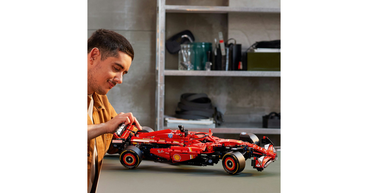 LEGOTechnic - Ferrari SF-24 F1 auto Constructiespeelgoed  (42207)