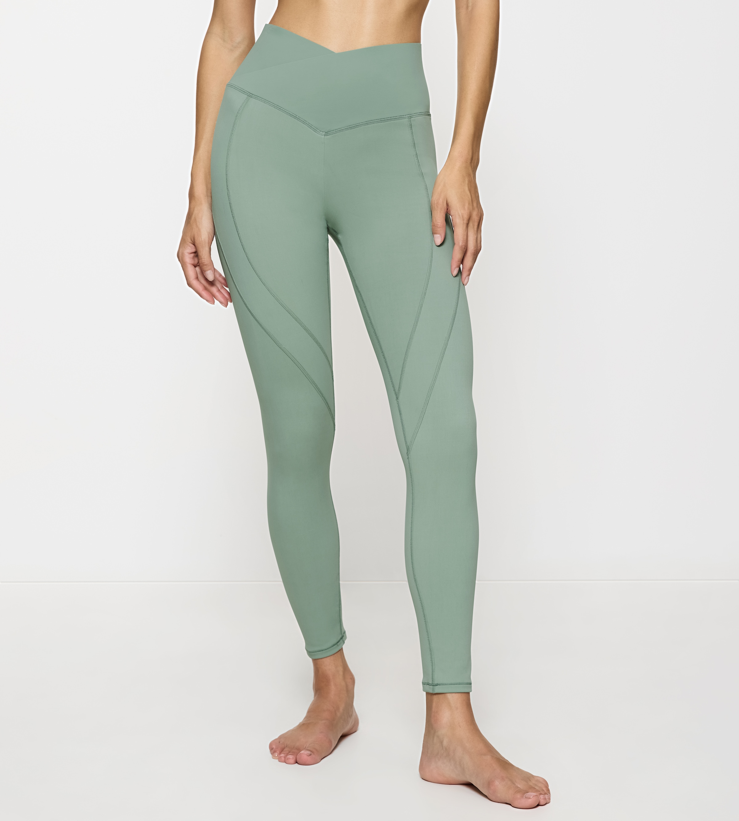 triaction by Triumph Sporthose »Cardio RTW High-Rise Leggings«  atmungsaktiv