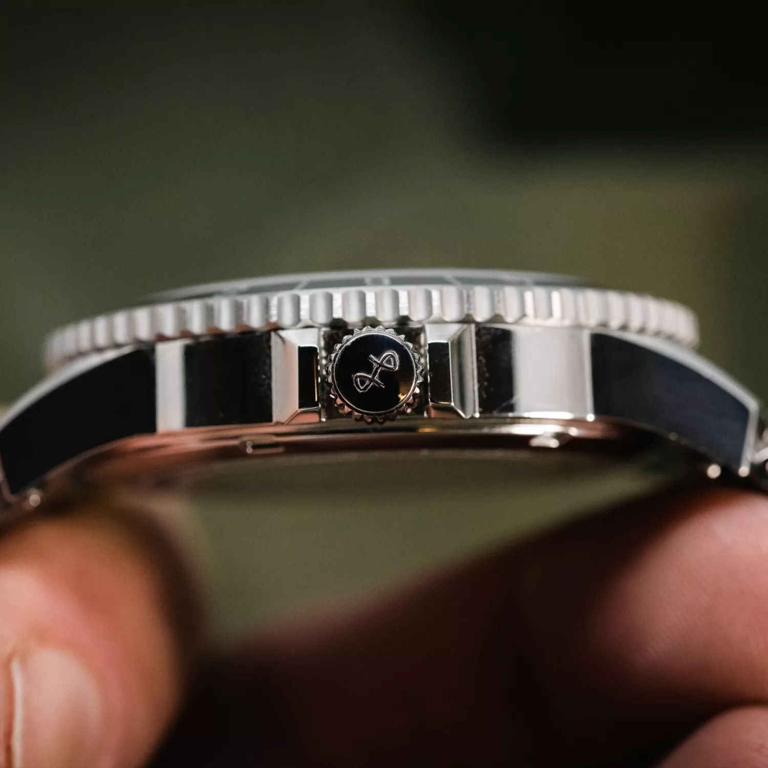 About Vintage Limited Edition 1954 GMT 190514