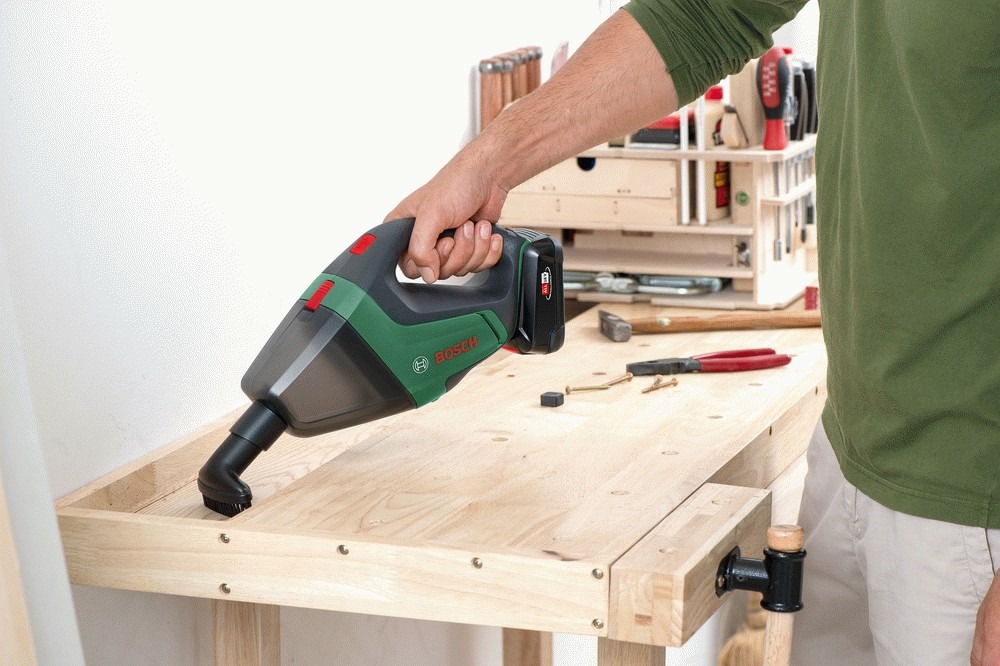 Aspirateur à main sans-fil universal vac 18 v set - 1 batterie 2,5 ah
