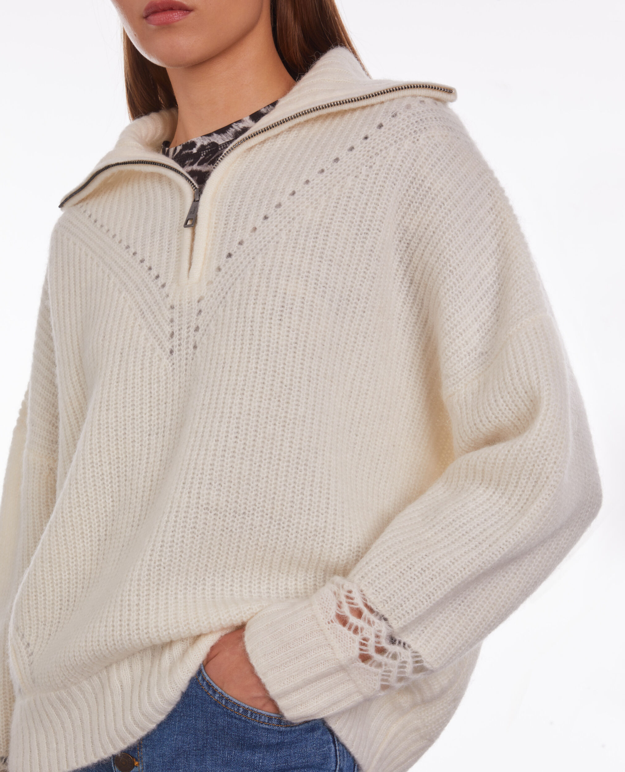 Pull écru en laine mélangée