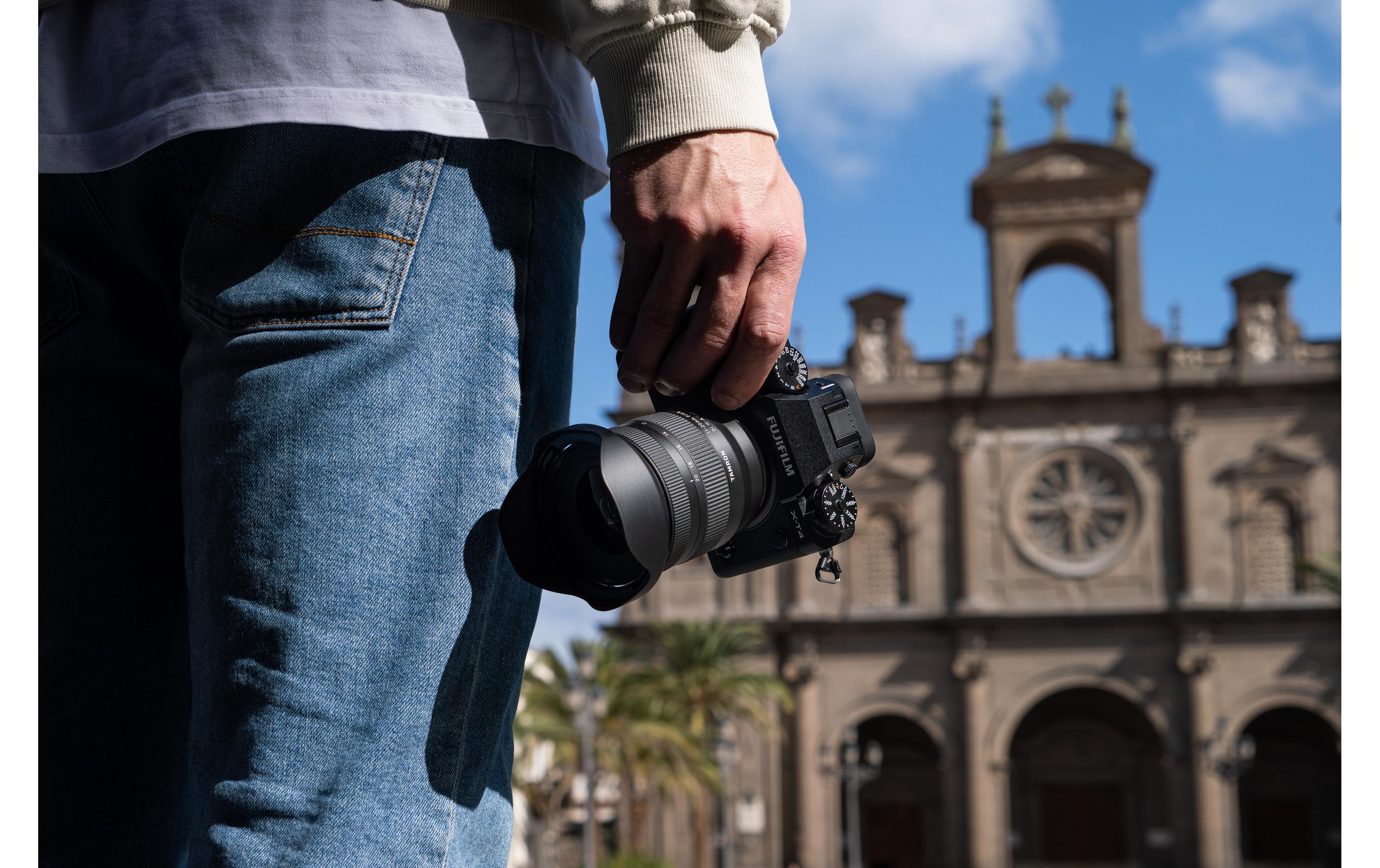 Zoomobjektiv AF 11-20mm F/2.8 Di III-A RXD Fujifilm X-Mount<br>Kompaktes, leichtes Ultraweitwinkel-Zoomobjektiv für spiegellose APS-C-Kameras