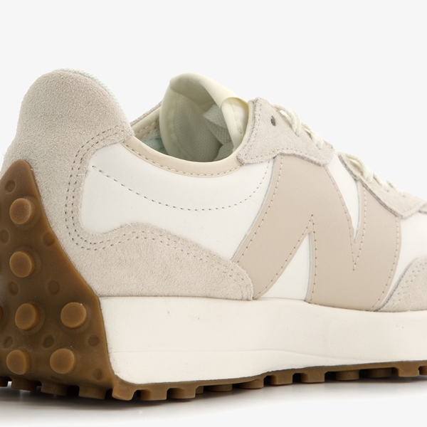 New Balance 327 Moondames dames sneakers beige/wit