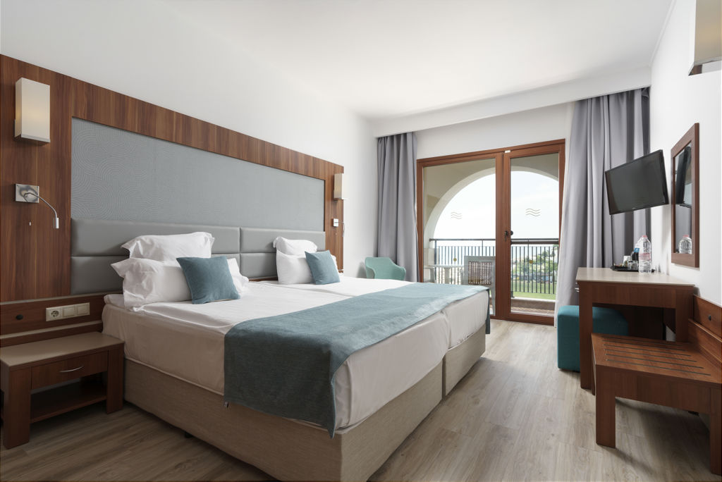 Alua Helios Bay All Inclusive - Hotel