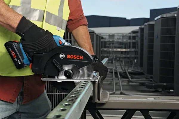 Bosch METALRUNDSAV GKM 18V-50 SOLO - SOLO