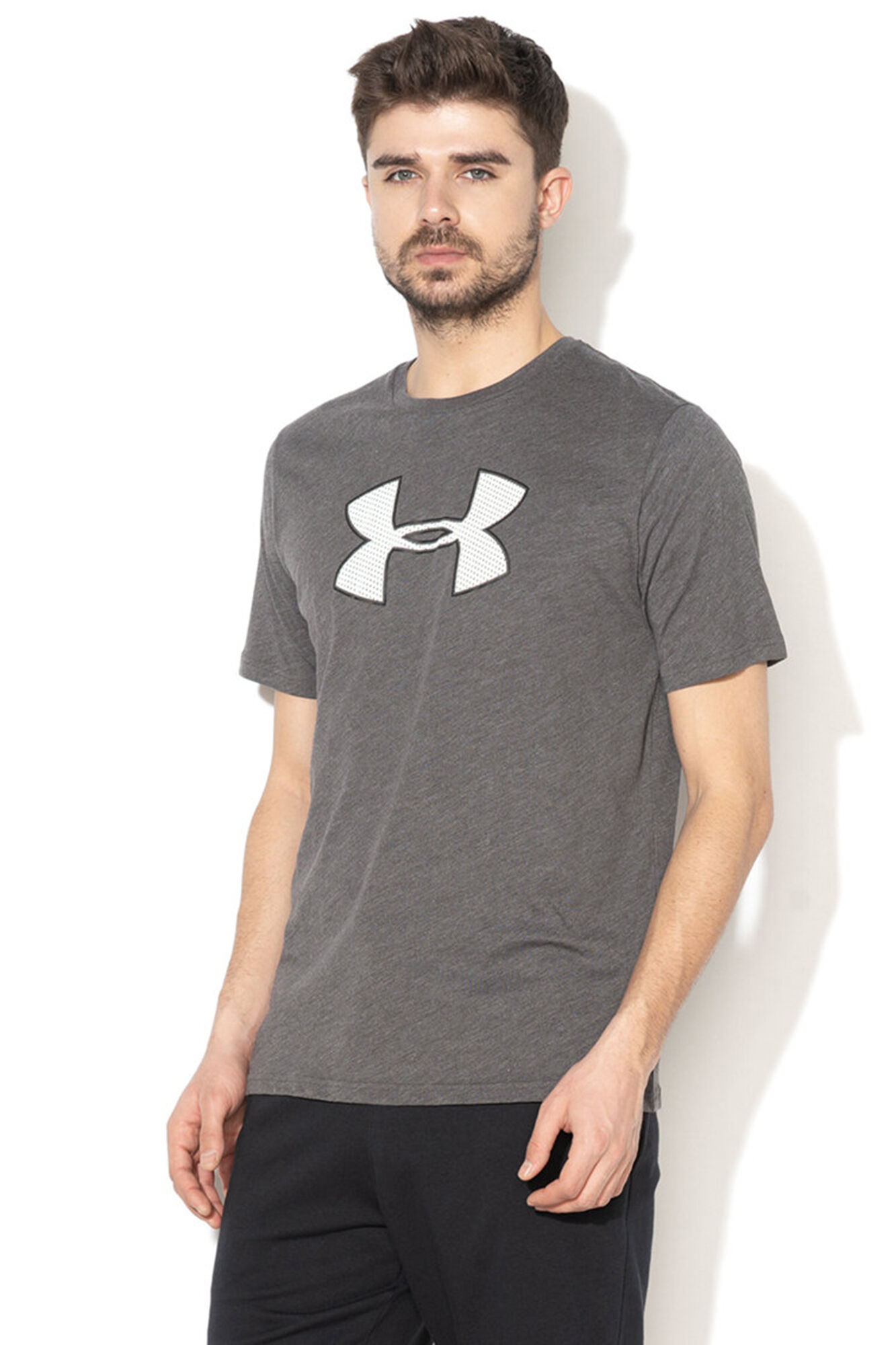 Camiseta de manga curta com logo grande - Cinza escuro