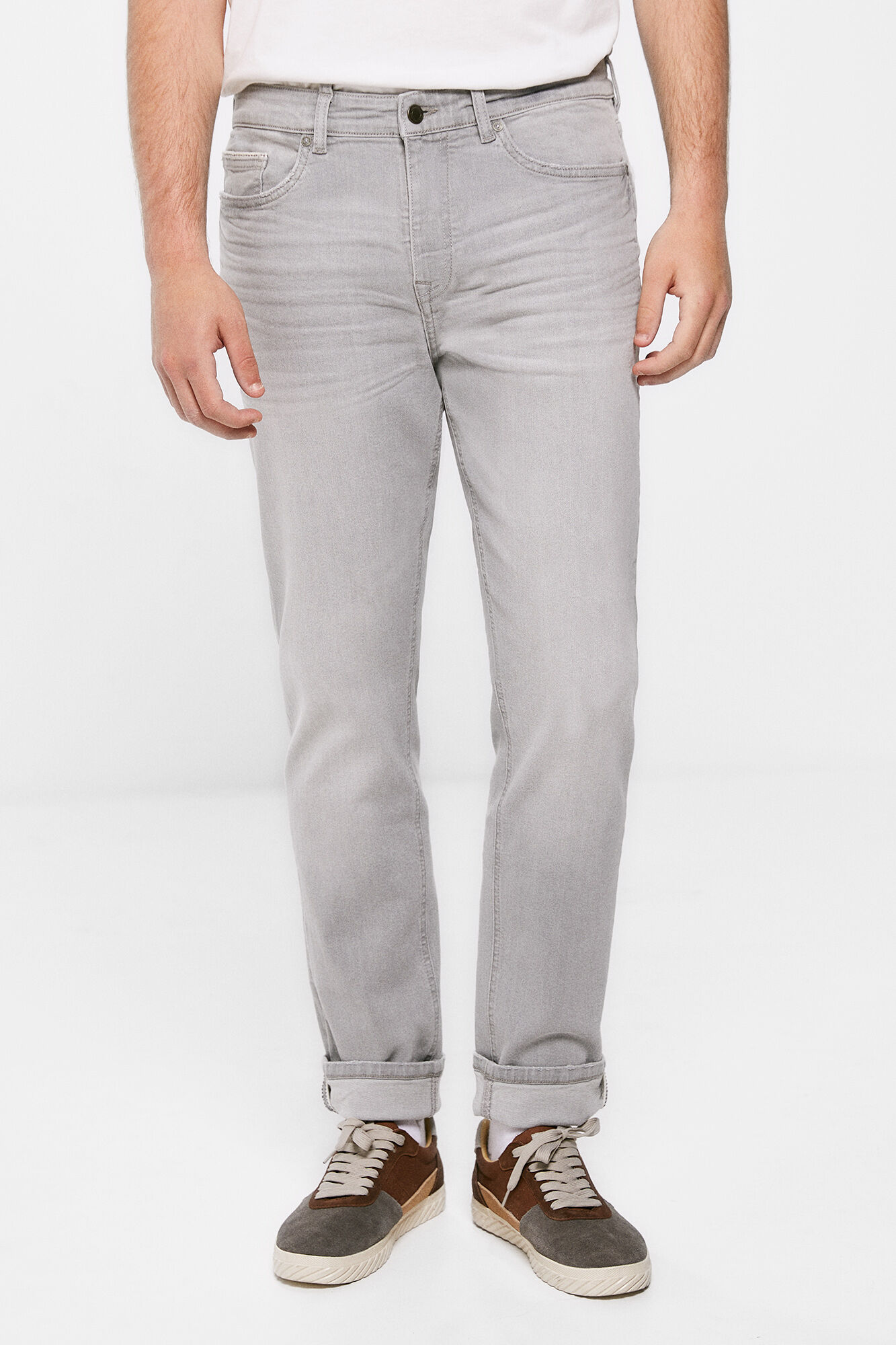 Calça jeans slim, cinza claro