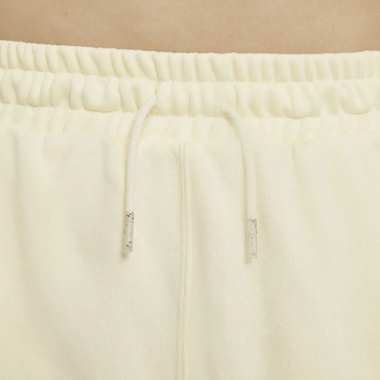 Nike sportswear earth day shorts White