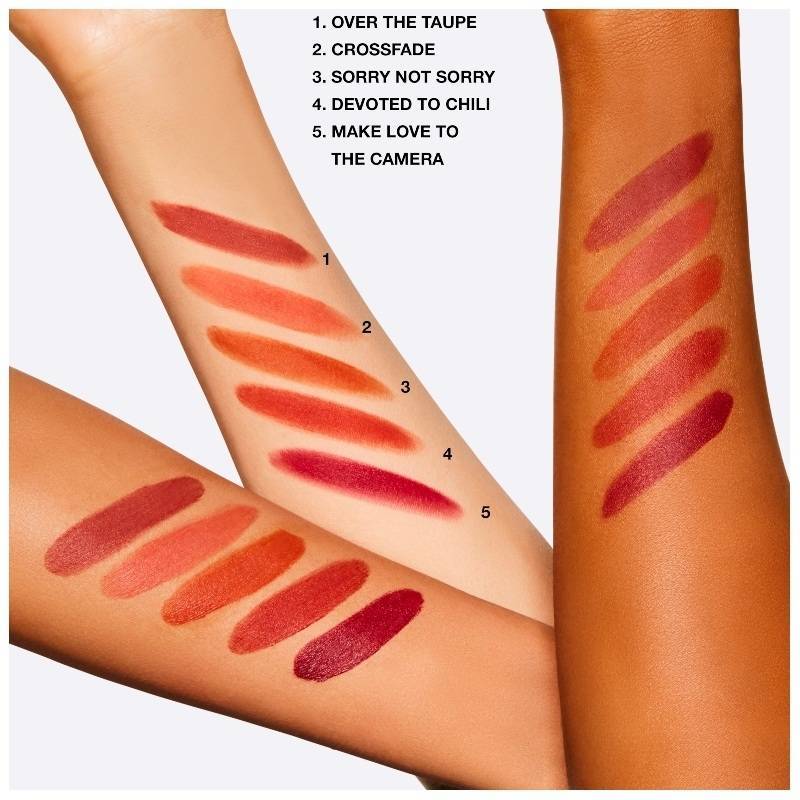 MAC Powder Kiss Liquid Lipcolour 3 gr. - Over The Taupe