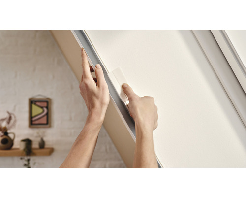 Tesa® aluminium dakraam plisségordijn, profielen telescopisch tussen 116 cm en 164 cm