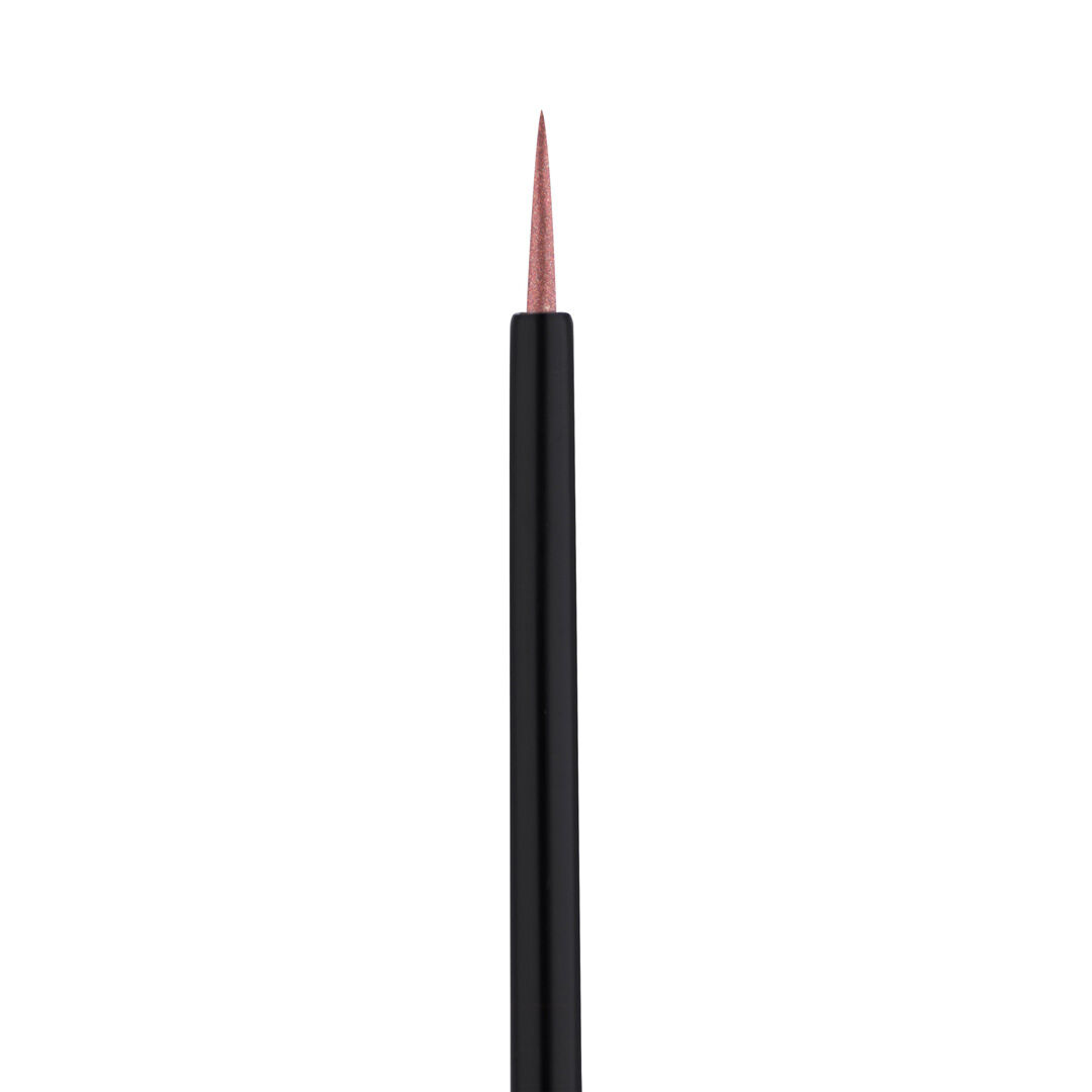 ESSENCE  COLOR it! Eyeliner Líquido Metálico