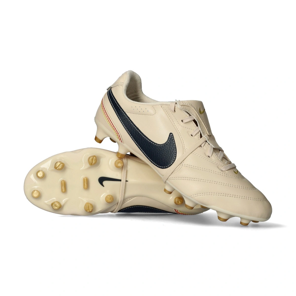Chuteira Nike Tiempo Ligera Pro FG R10