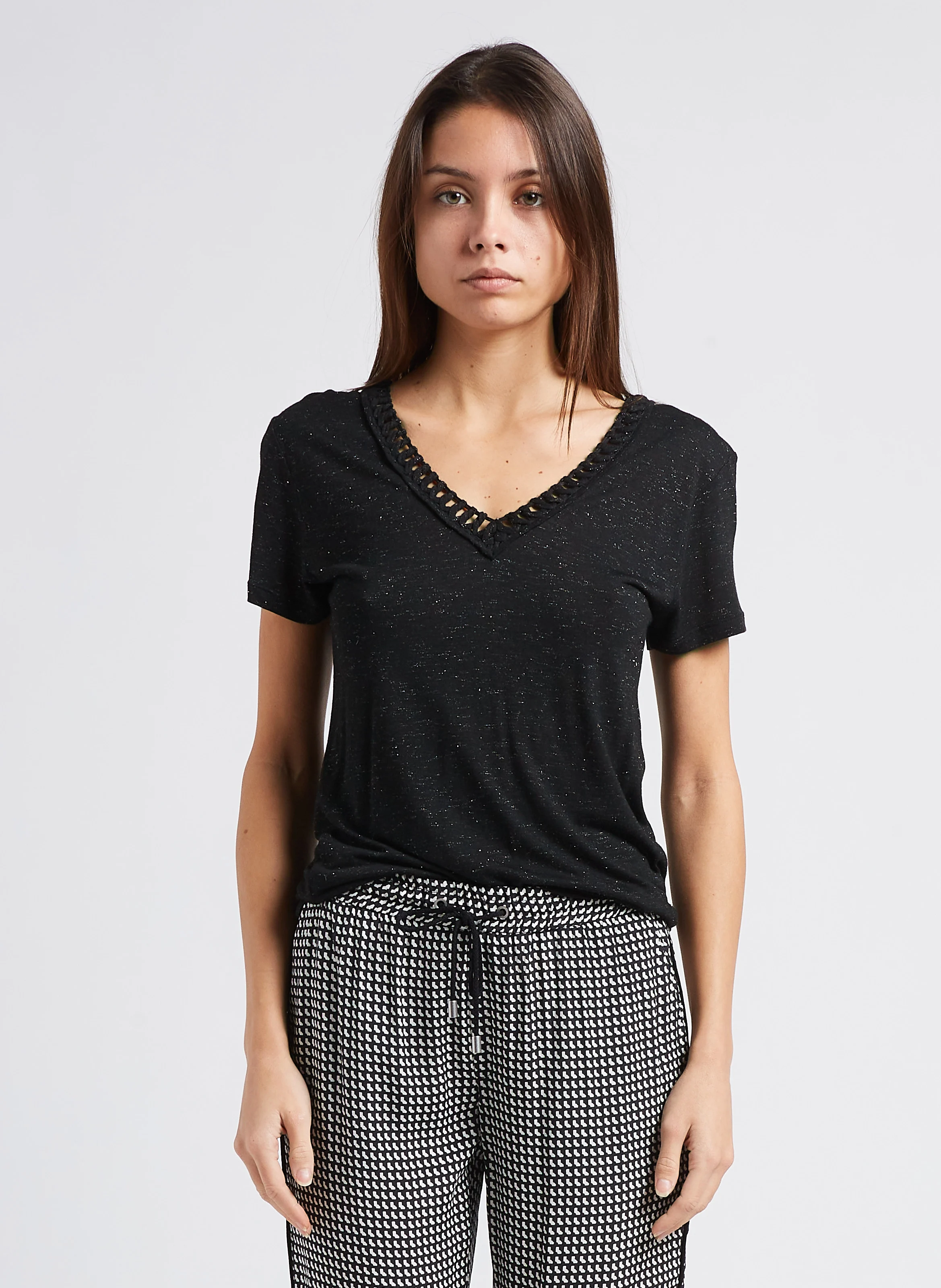 Tee-shirt droit encolure V à fibres métallisées | Noir
