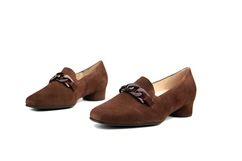 Hassia Pump Ketting Chestnut Suede Roma