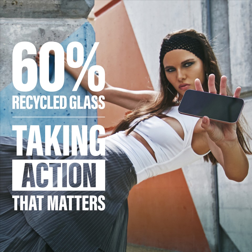 SAFE - PanzerGlass - Skærmbeskyttelse Privacy - iPhone 16 Pro Max - Ultra Wide Fit