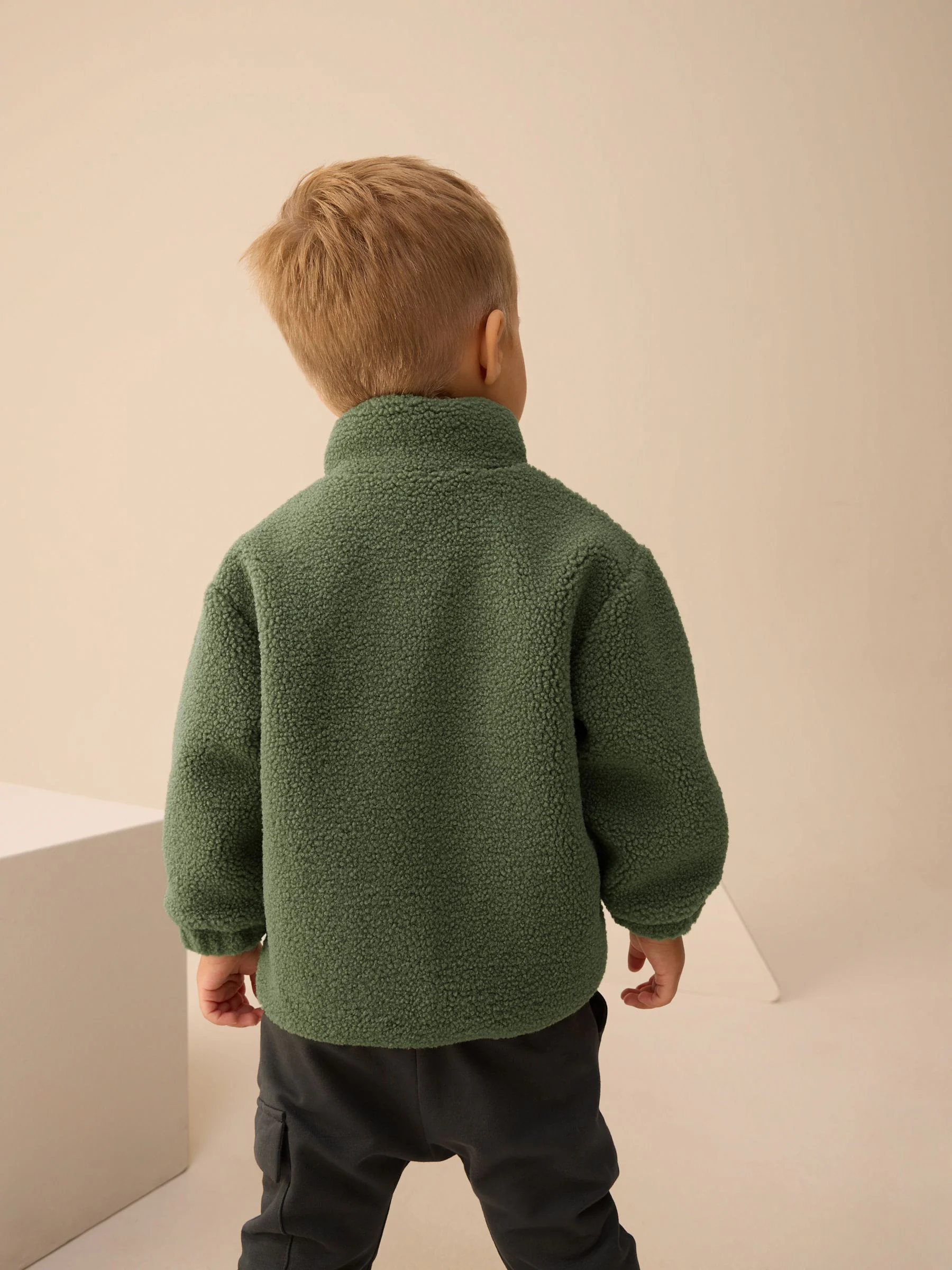 Mineraalkleurig - Effen fleece met rits en trechterhals (3mnd-7jr)