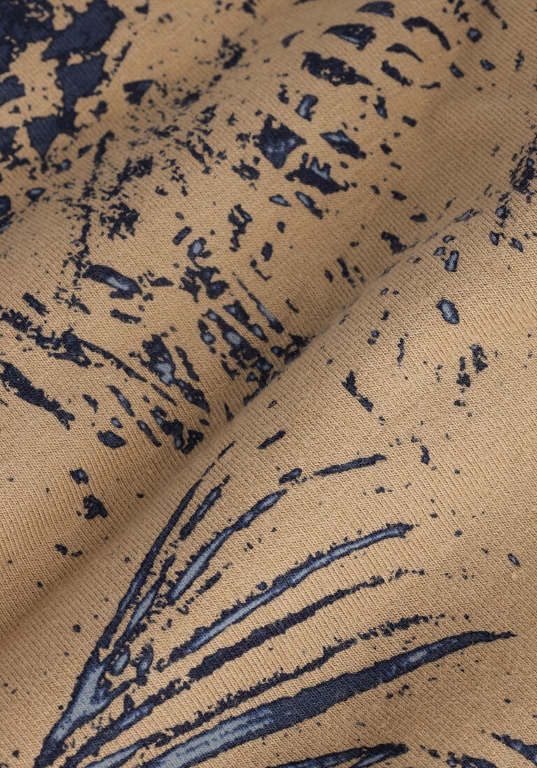 INDIAN BLUE JEANS camel indian blue jeans trui crewneck palm aop