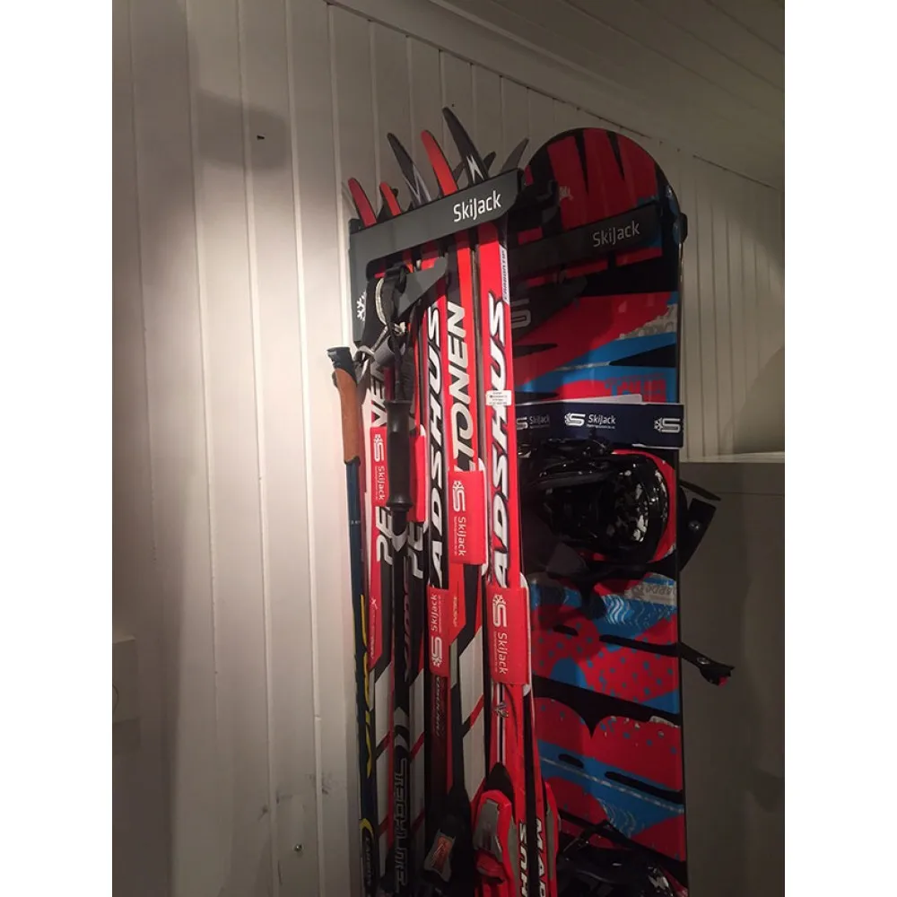Skijack Skihanger Wall Red
