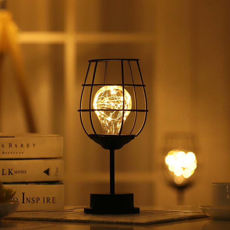 (28x12cm) Metall LED Tischleuchte Industrial Weinglas Deko Nachttisch Gitter Lampe (Batteriebetrieben) - Warmweiss