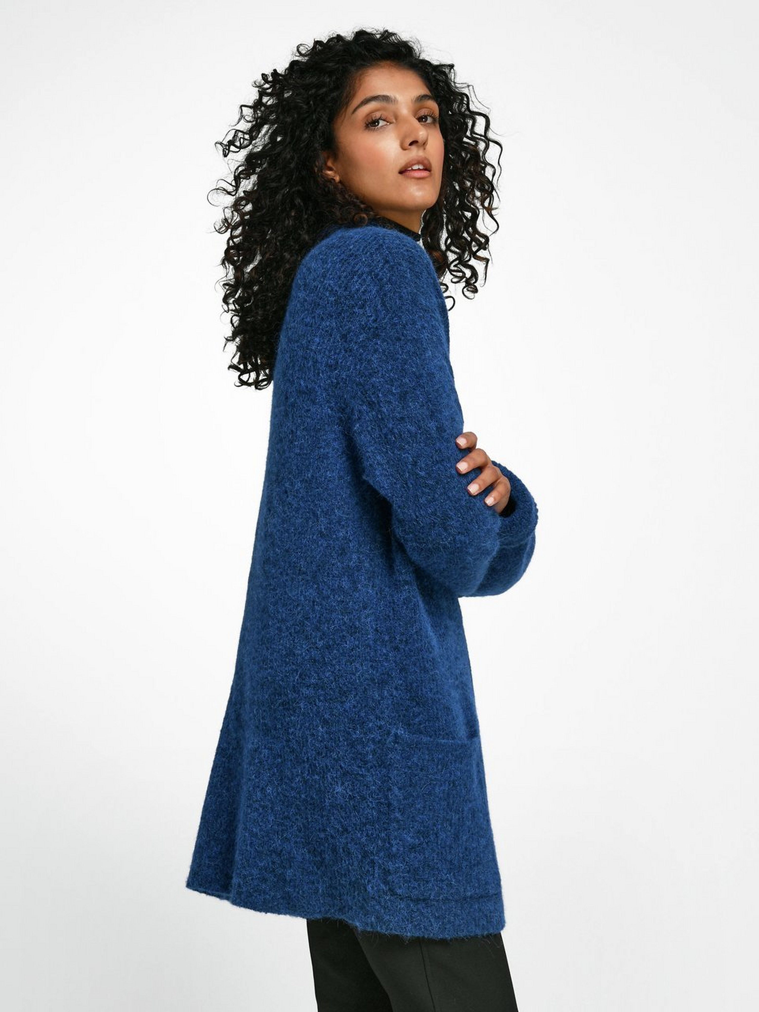Strickjacke mit überschnittener Schulter