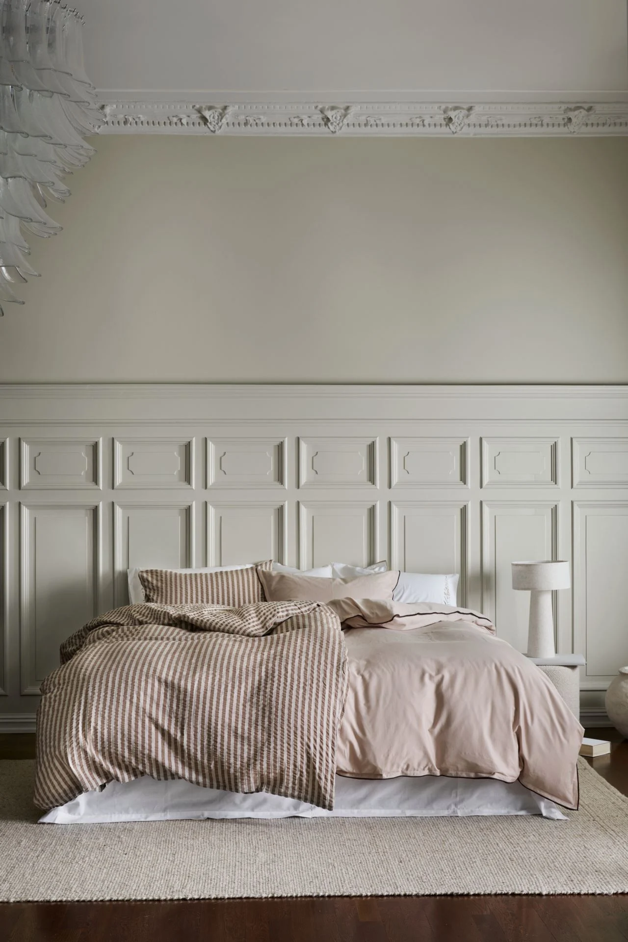 Krepp sengesett brun - 140x200 cm
