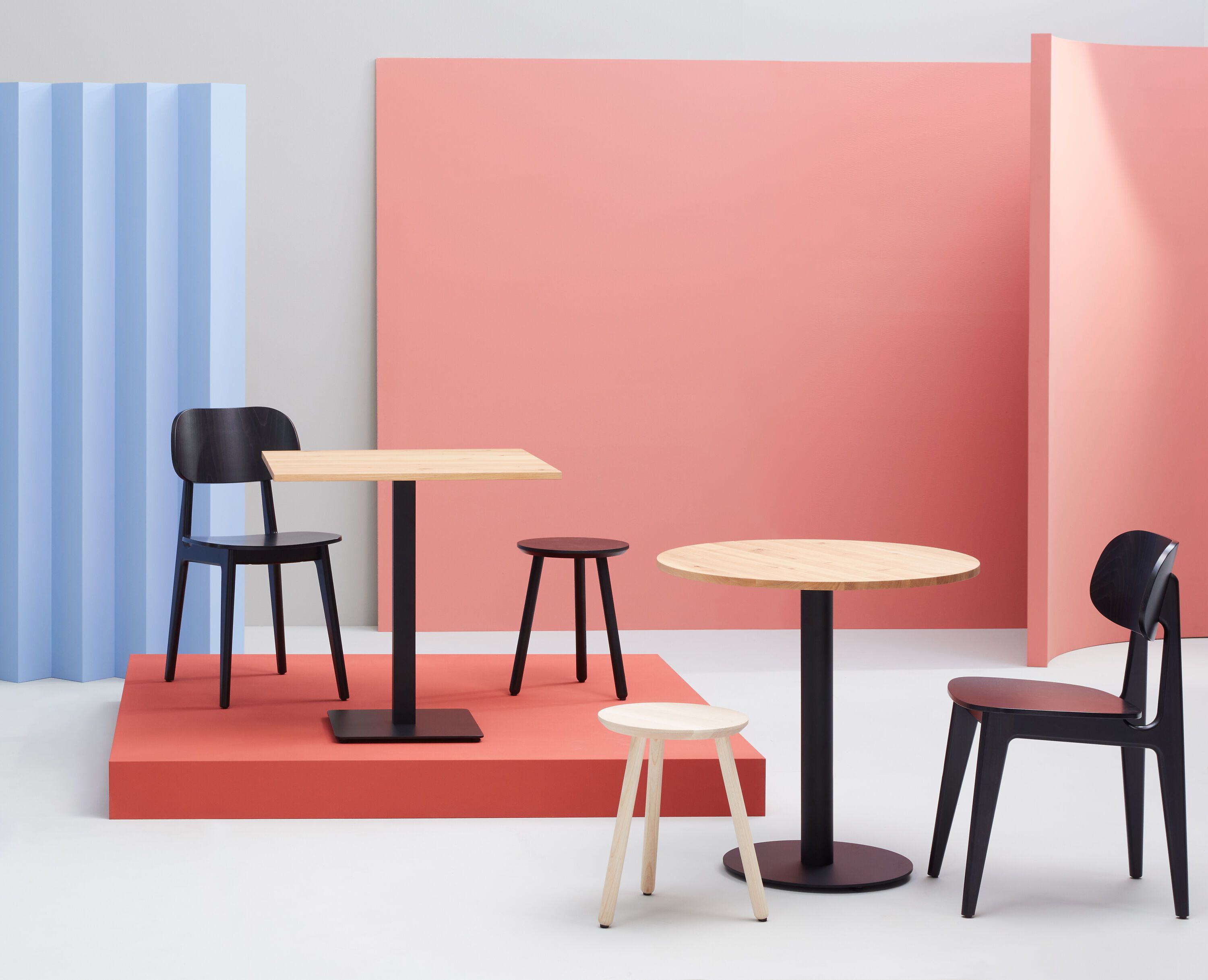 TRIO Hocker - Esche / H: 45.0 cm