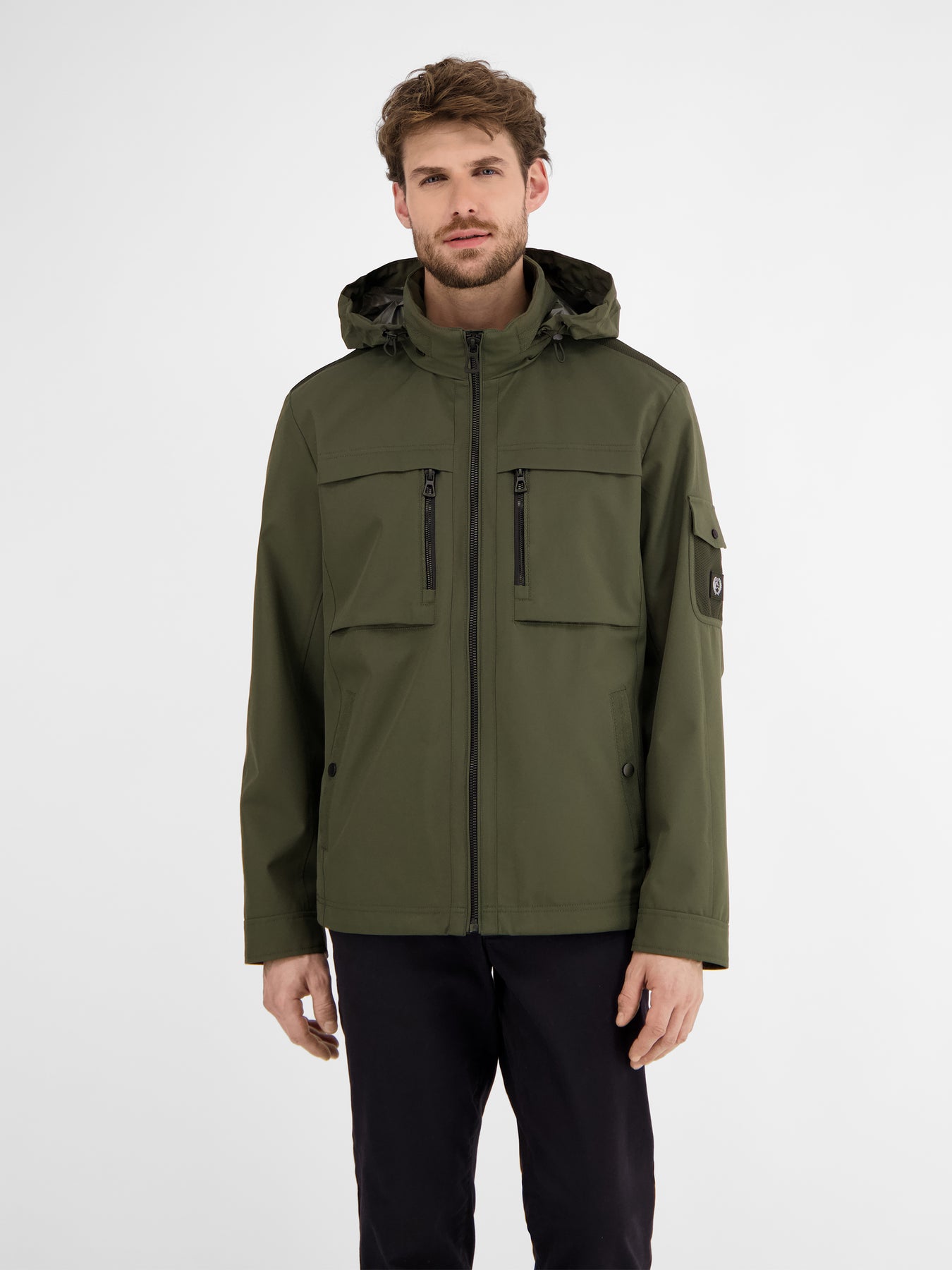 Outdoor-Funktionsjacke in Tech-Shellfabric, atmungsaktiv, wasser- und windabweisend