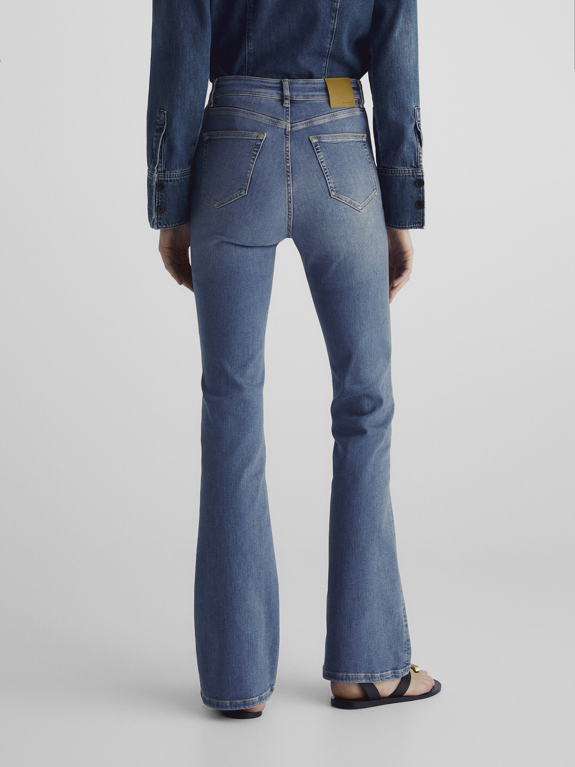 Calça jeans skinny flare de cintura alta - Azul claro