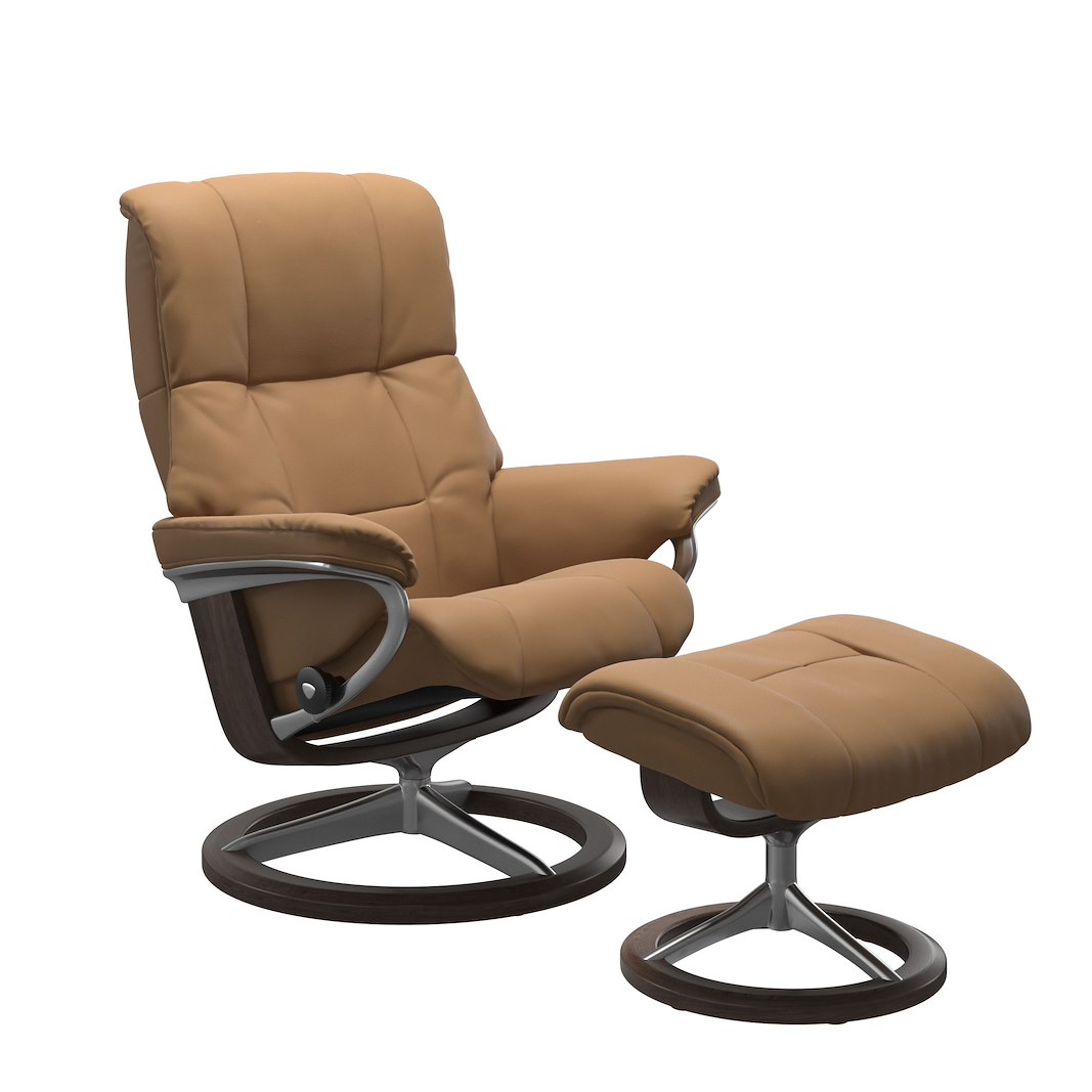 Mayfair (M) Signature lenestol med krakk Hud Paloma Spesial Taupe og Signature understell wengebeiset.
