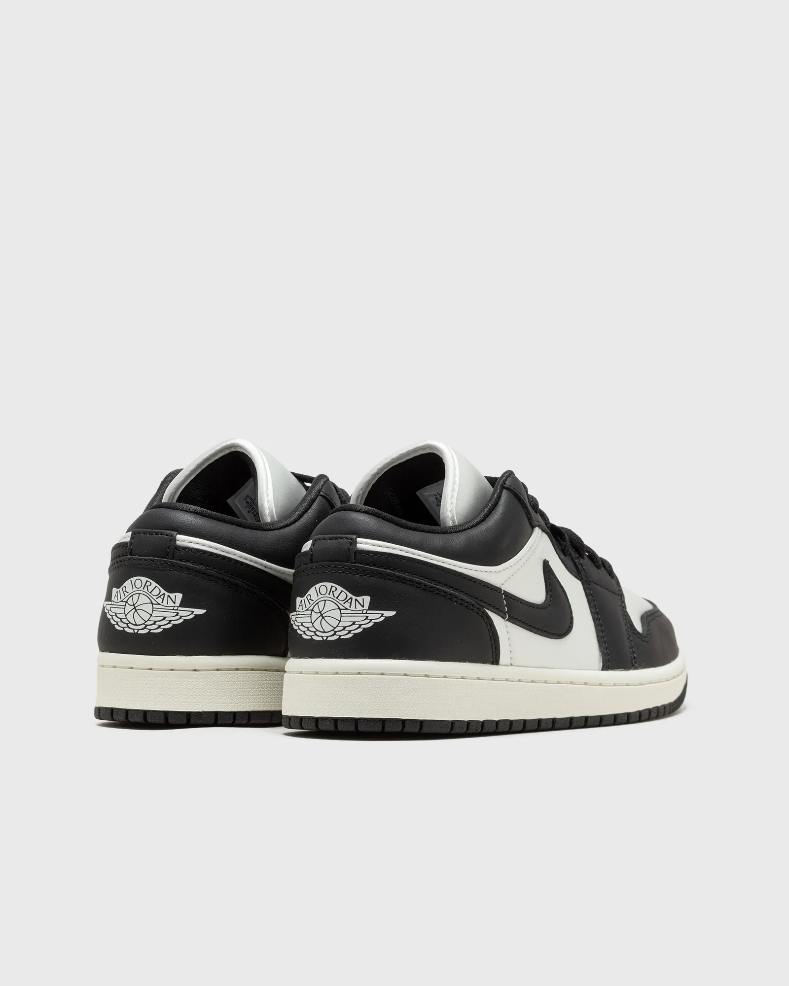 Jordan Air Jordan 1 Low SE Women's Shoes 'Vintage Panda'
