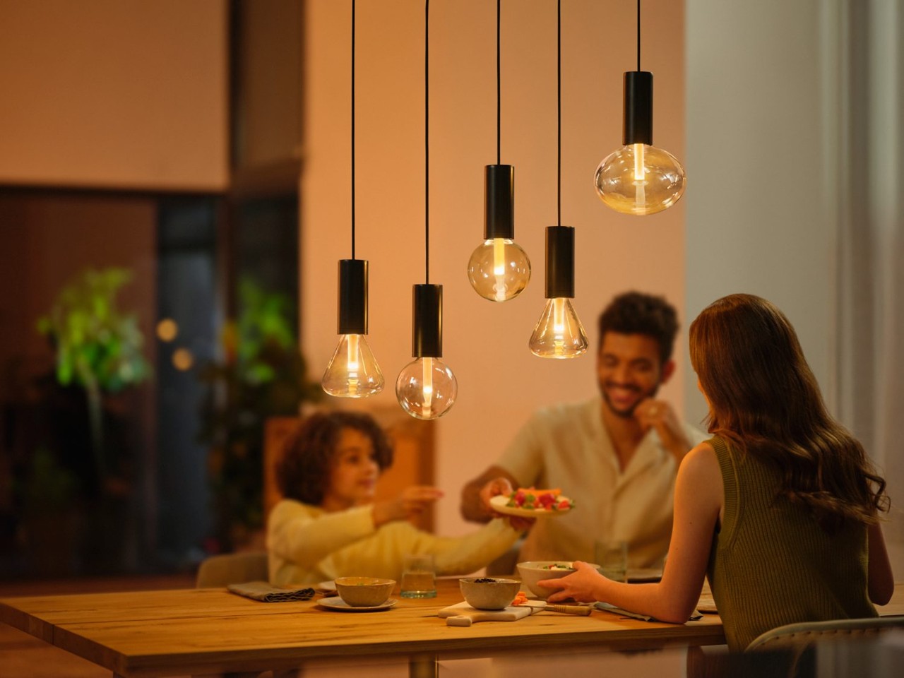 Philips Hue - Light Guide Triangular E27 Pære EU