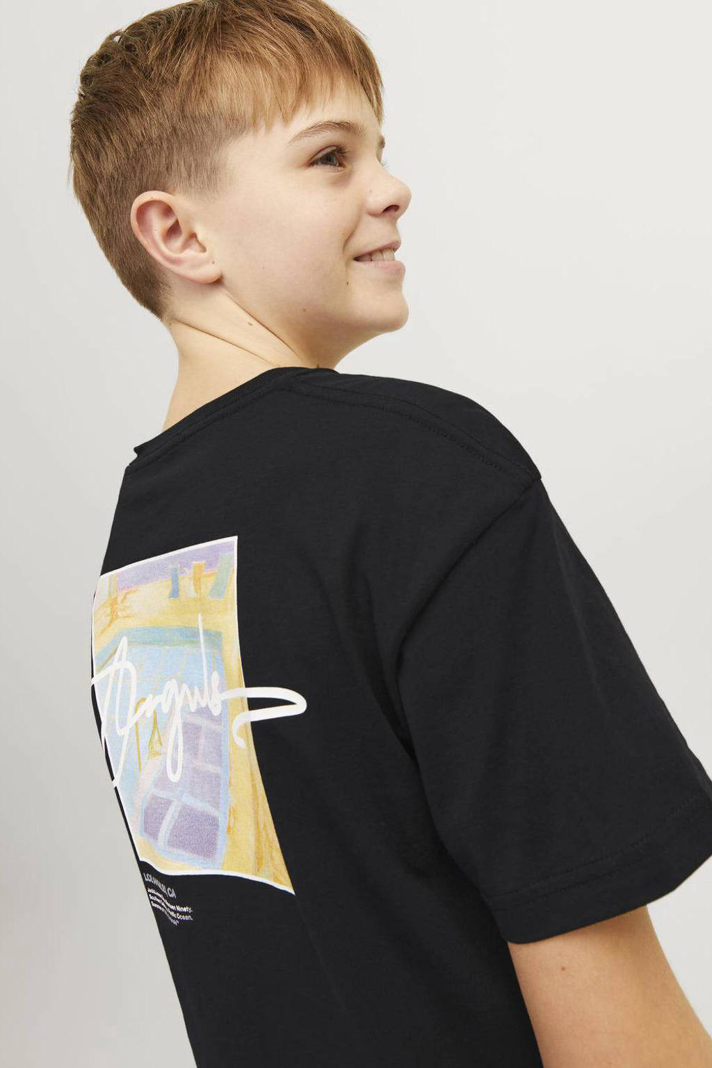 JACK & JONES T-shirt JORARUBA LANDSCAPE met backprint zwart