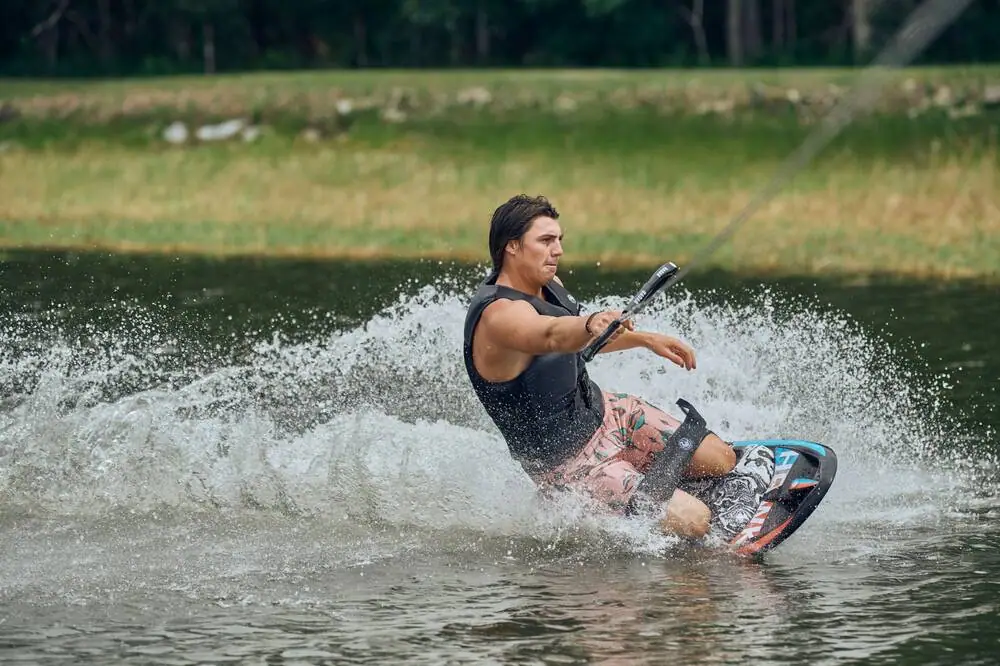 Radar Hawk Knee Wakeboard - Boards Wakeboards | SkatePro