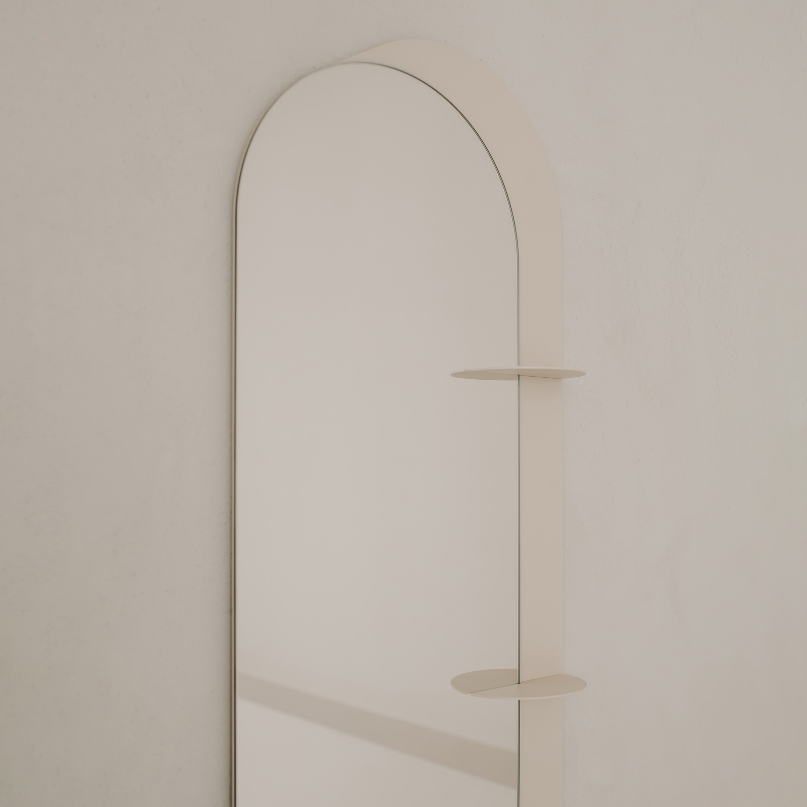 Mirror °02 Sand