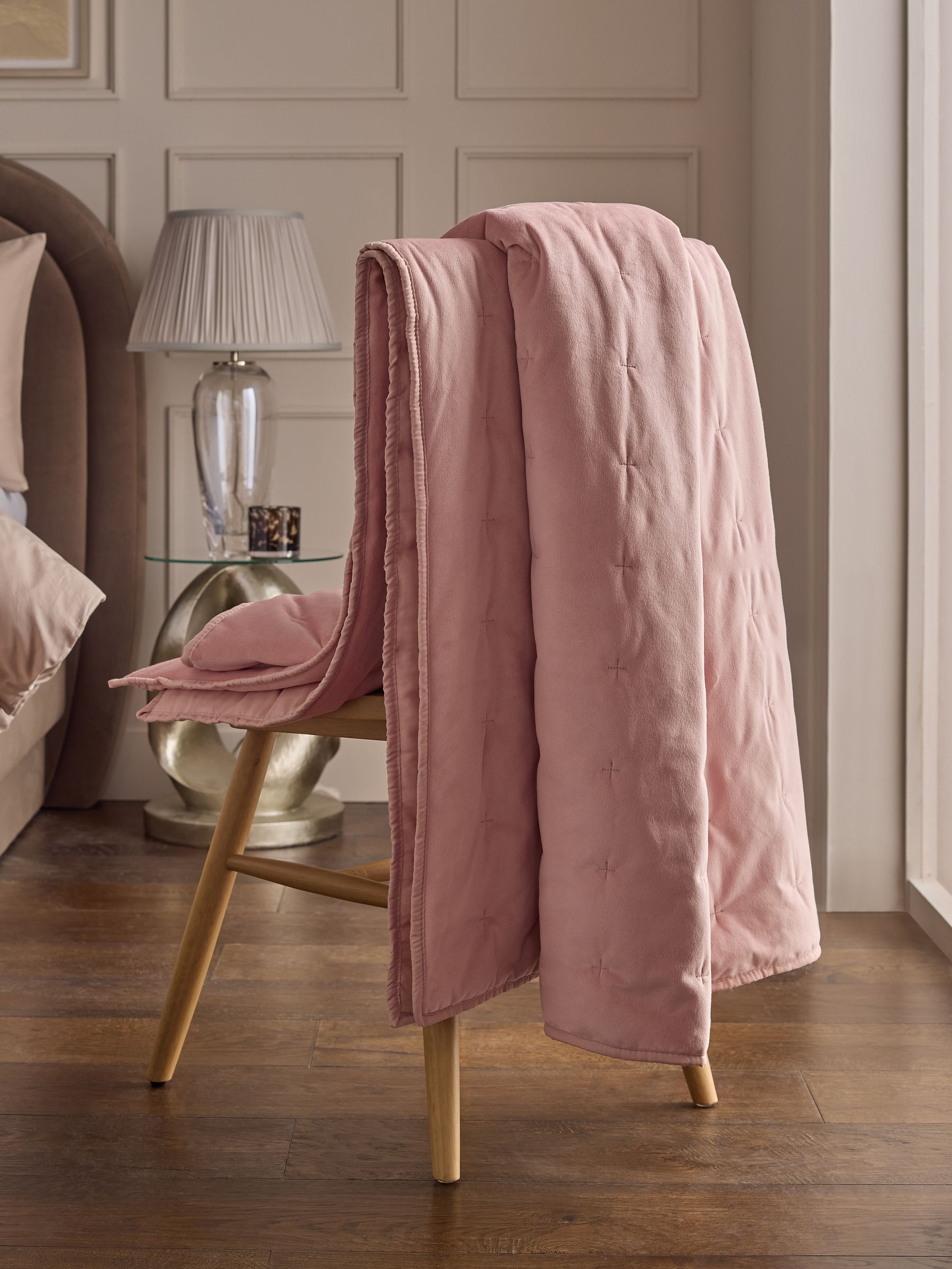 Elsie Velvet Quilted Bedspread