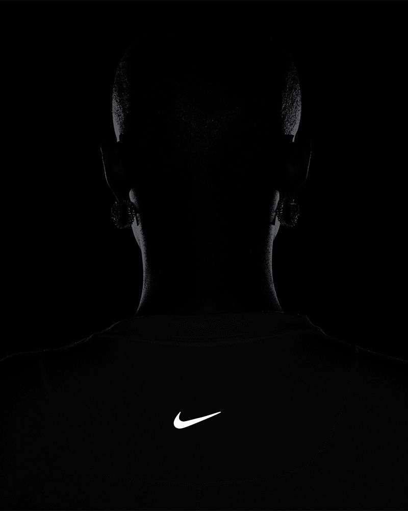T-shirt Nike One Blanc pour femme